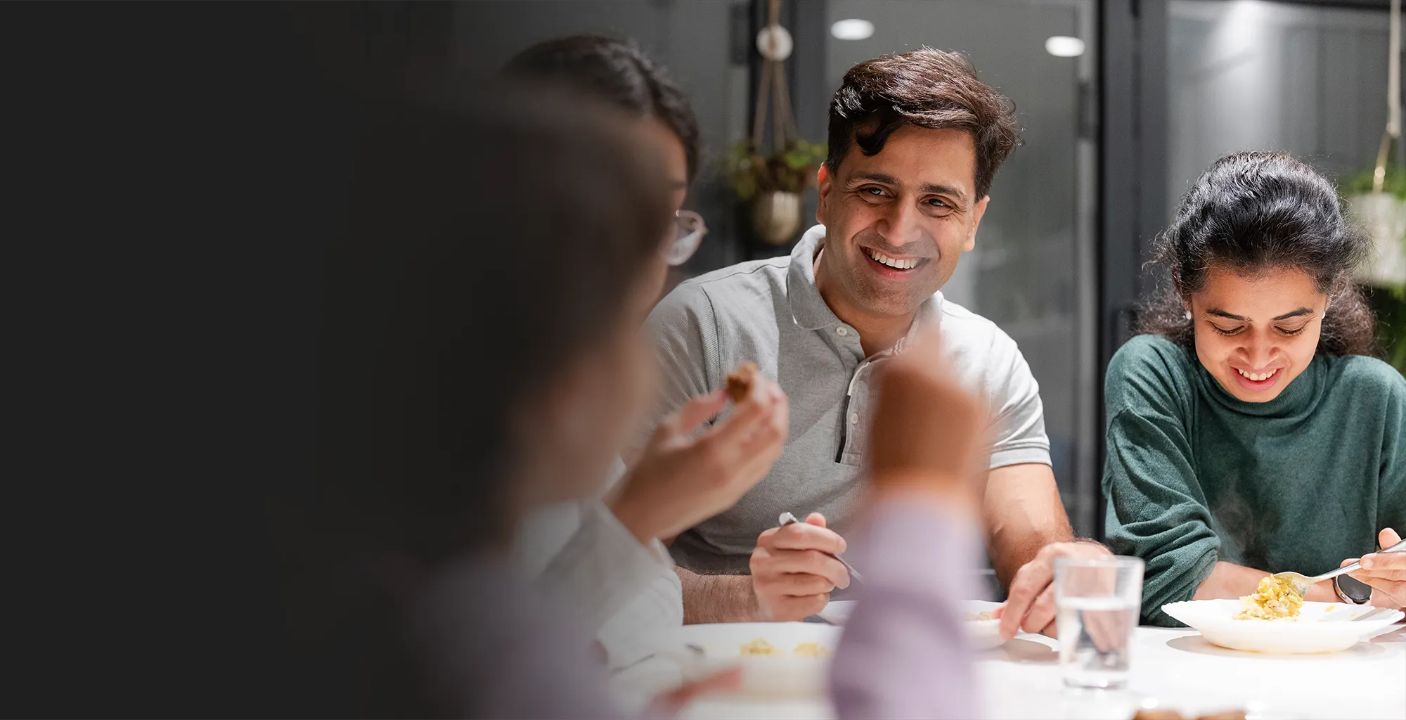 Hindi Mortgage Broker